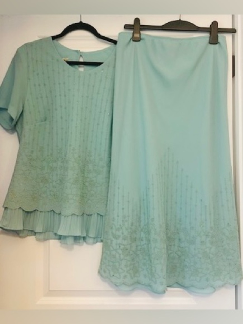 NINA LEE Skirt & Top Soft Aqua VIntage Nylon Crepe Beaded Sparkle Like-New M L